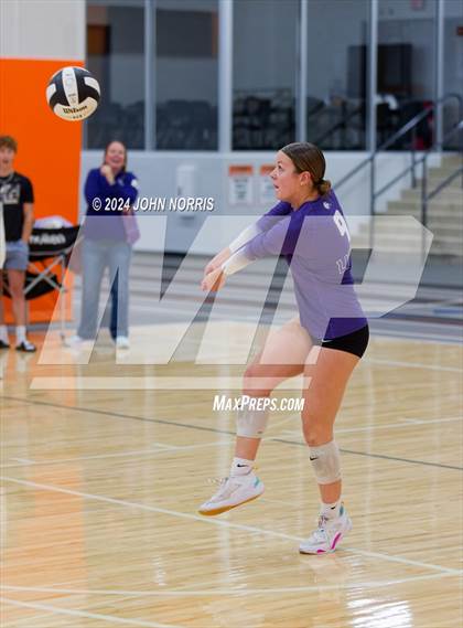 Thumbnail 3 in Fort Wayne Bishop Dwenger @ Leo (Warsaw Invite) photogallery.