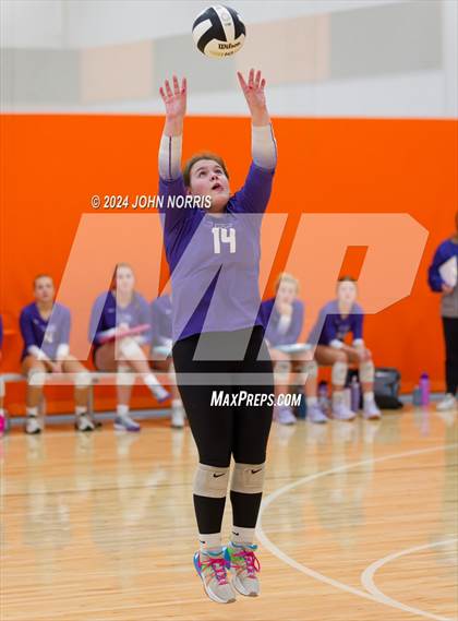 Thumbnail 1 in Fort Wayne Bishop Dwenger @ Leo (Warsaw Invite) photogallery.
