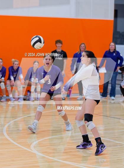 Thumbnail 1 in Fort Wayne Bishop Dwenger @ Leo (Warsaw Invite) photogallery.