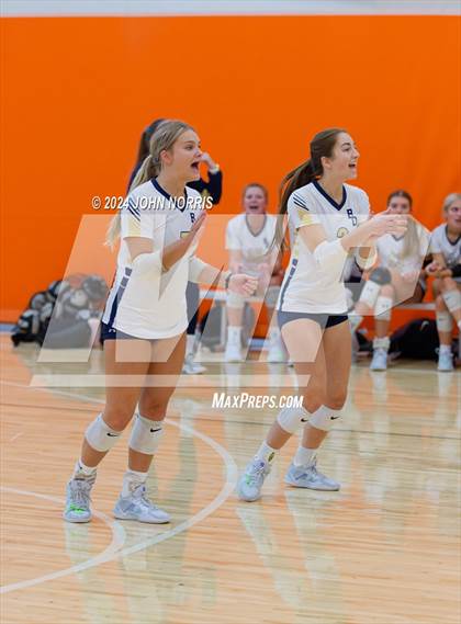 Thumbnail 2 in Fort Wayne Bishop Dwenger @ Leo (Warsaw Invite) photogallery.