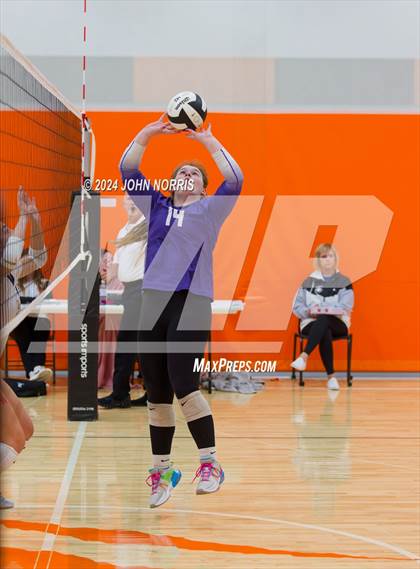 Thumbnail 1 in Fort Wayne Bishop Dwenger @ Leo (Warsaw Invite) photogallery.