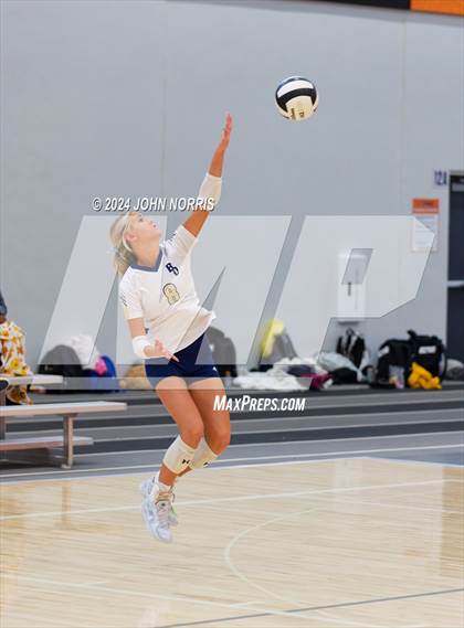 Thumbnail 3 in Fort Wayne Bishop Dwenger @ Leo (Warsaw Invite) photogallery.