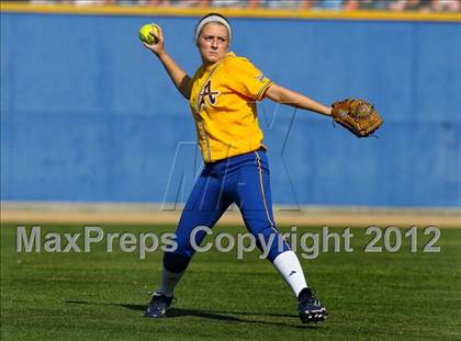 Thumbnail 3 in Charter Oak vs. Bishop Amat photogallery.