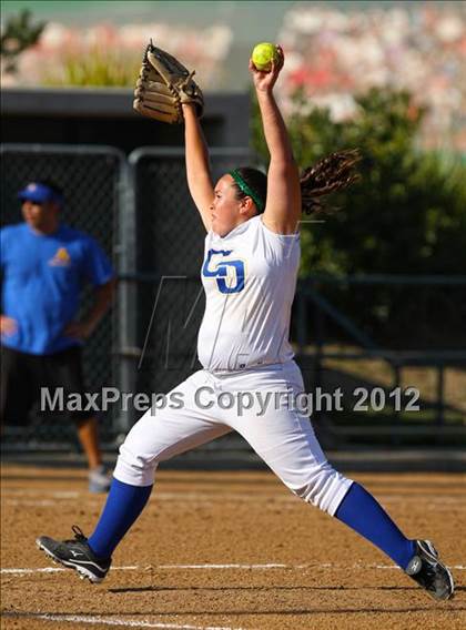 Thumbnail 2 in Charter Oak vs. Bishop Amat photogallery.
