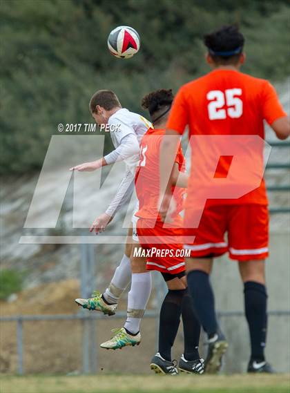 Thumbnail 2 in Orange @ Brea Olinda photogallery.