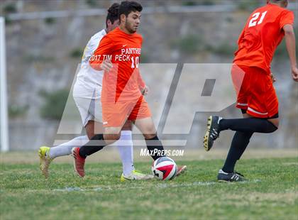 Thumbnail 3 in Orange @ Brea Olinda photogallery.