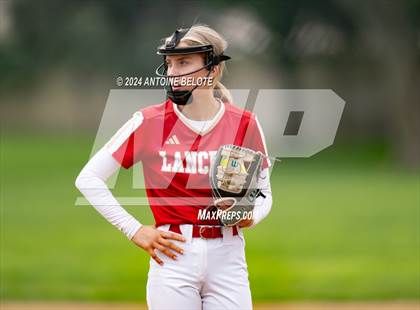 Thumbnail 1 in Los Alamitos vs. Orange Lutheran photogallery.