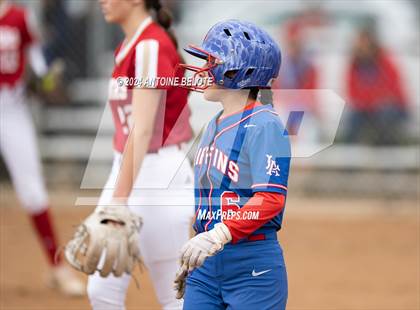 Thumbnail 3 in Los Alamitos vs. Orange Lutheran photogallery.