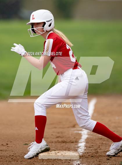 Thumbnail 1 in Los Alamitos vs. Orange Lutheran photogallery.