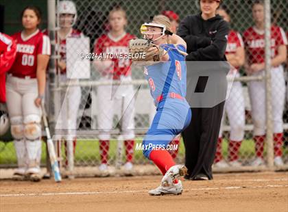 Thumbnail 1 in Los Alamitos vs. Orange Lutheran photogallery.