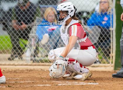 Thumbnail 3 in Los Alamitos vs. Orange Lutheran photogallery.