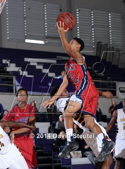 Thumbnail 3 in Pleasant Grove vs. Eisenhower (St. Hope Elite Classic) photogallery.