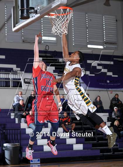 Thumbnail 2 in Pleasant Grove vs. Eisenhower (St. Hope Elite Classic) photogallery.