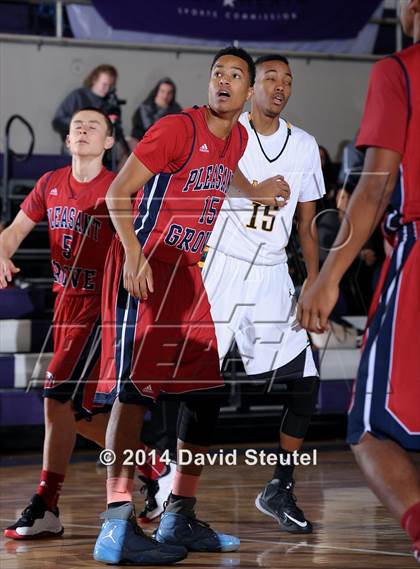 Thumbnail 1 in Pleasant Grove vs. Eisenhower (St. Hope Elite Classic) photogallery.
