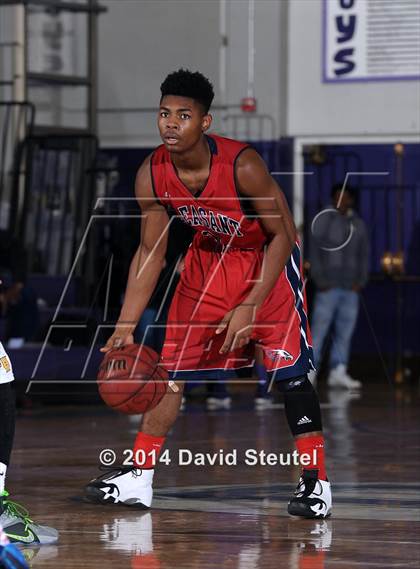 Thumbnail 2 in Pleasant Grove vs. Eisenhower (St. Hope Elite Classic) photogallery.