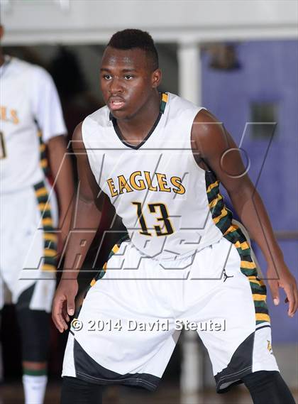 Thumbnail 3 in Pleasant Grove vs. Eisenhower (St. Hope Elite Classic) photogallery.