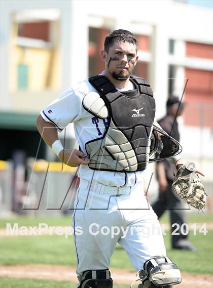 Thumbnail 1 in San Lorenzo @ Petaluma photogallery.