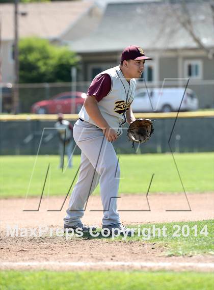 Thumbnail 2 in San Lorenzo @ Petaluma photogallery.