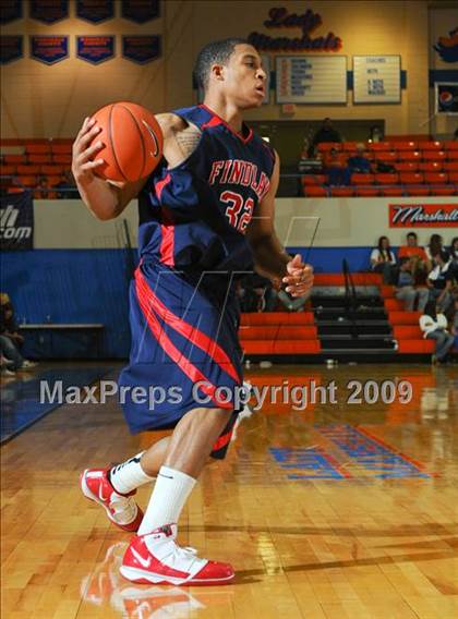 Thumbnail 3 in Findlay Prep vs. Our Savior New American (Marshall County Hoopfest) photogallery.