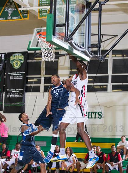 Thumbnail 3 in Lawndale vs Encinal (National Prep Classic) photogallery.