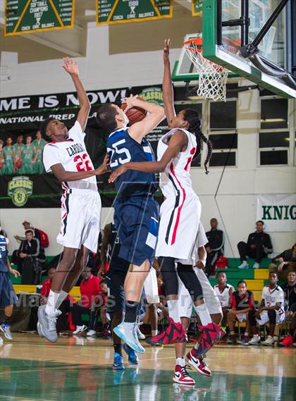 Thumbnail 1 in Lawndale vs Encinal (National Prep Classic) photogallery.
