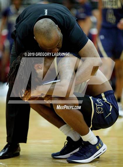 Thumbnail 1 in Little Elm vs Mansfield Timberview  photogallery.
