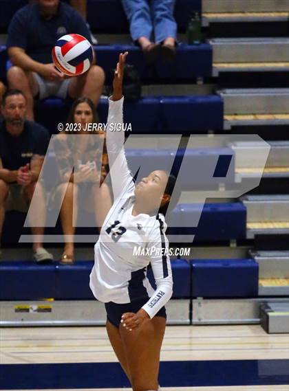 Thumbnail 2 in West Park vs Woodcreek (Foundation Game) photogallery.