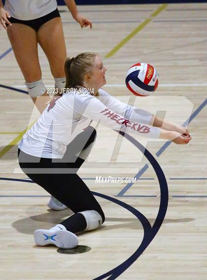 Thumbnail 2 in West Park vs Woodcreek (Foundation Game) photogallery.