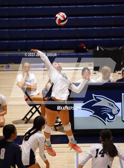 Thumbnail 2 in West Park vs Woodcreek (Foundation Game) photogallery.