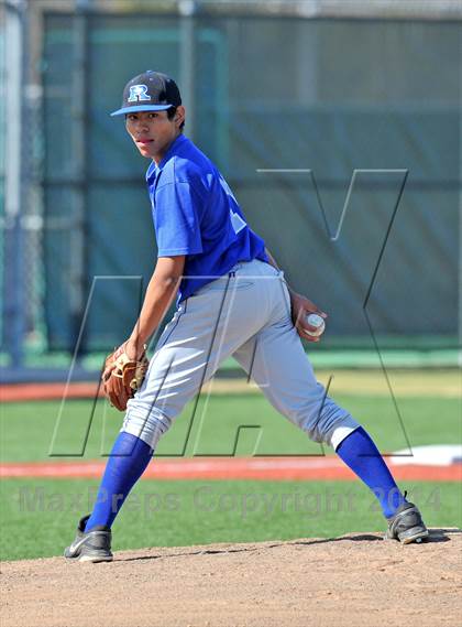Thumbnail 3 in South Garland vs. Rice Consolidated (Sunnyvale Invitational) photogallery.