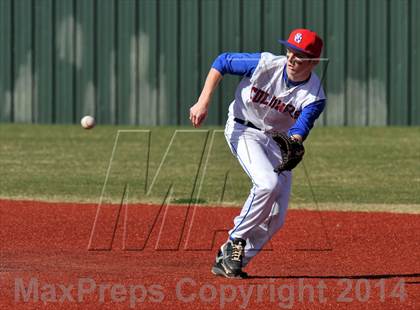 Thumbnail 3 in South Garland vs. Rice Consolidated (Sunnyvale Invitational) photogallery.