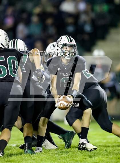 Thumbnail 2 in Garces Memorial @ Tehachapi photogallery.