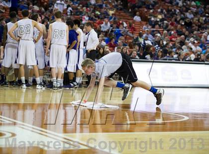 Thumbnail 2 in Wylie vs. Madison (UIL 3A Semifinal) photogallery.