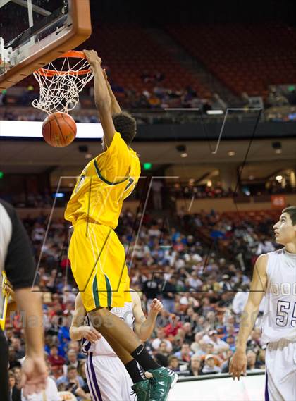 Thumbnail 1 in Wylie vs. Madison (UIL 3A Semifinal) photogallery.