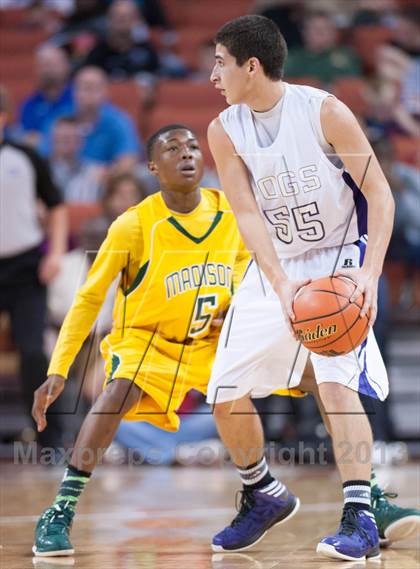 Thumbnail 2 in Wylie vs. Madison (UIL 3A Semifinal) photogallery.