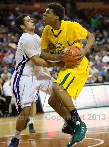 Thumbnail 1 in Wylie vs. Madison (UIL 3A Semifinal) photogallery.