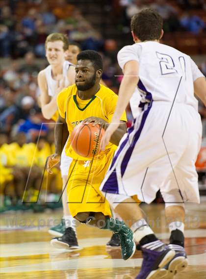 Thumbnail 2 in Wylie vs. Madison (UIL 3A Semifinal) photogallery.