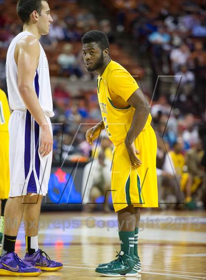 Thumbnail 1 in Wylie vs. Madison (UIL 3A Semifinal) photogallery.