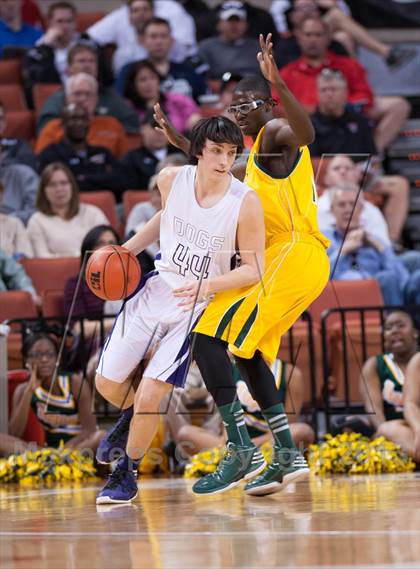 Thumbnail 1 in Wylie vs. Madison (UIL 3A Semifinal) photogallery.