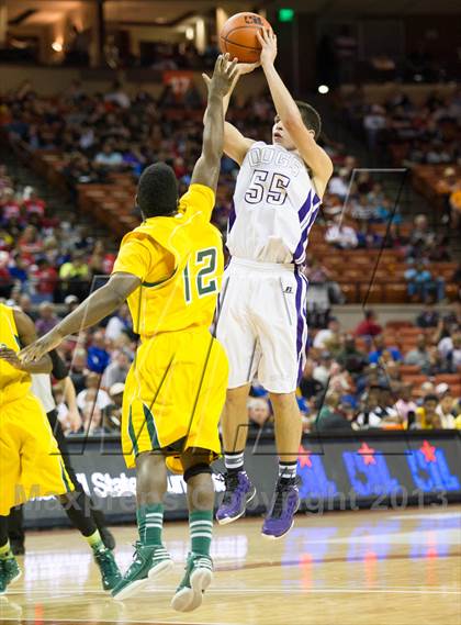 Thumbnail 3 in Wylie vs. Madison (UIL 3A Semifinal) photogallery.