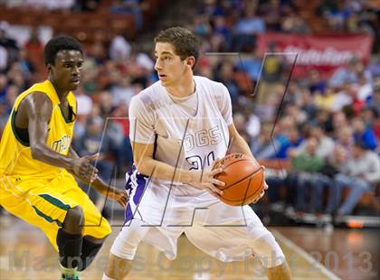 Thumbnail 2 in Wylie vs. Madison (UIL 3A Semifinal) photogallery.
