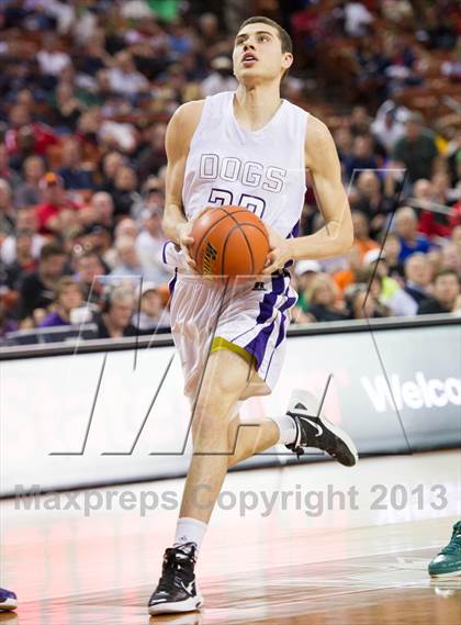 Thumbnail 3 in Wylie vs. Madison (UIL 3A Semifinal) photogallery.