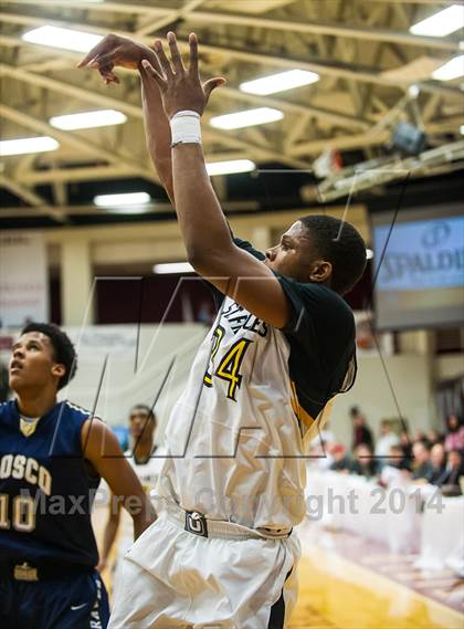 Thumbnail 1 in St. John Bosco vs. St. Frances Academy (Spalding Hoophall Classic) photogallery.