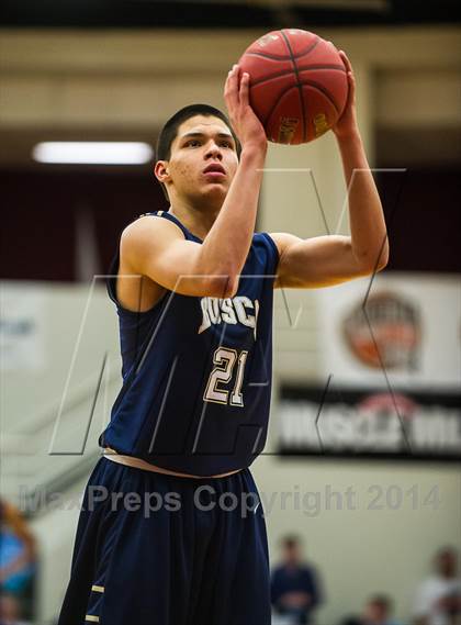 Thumbnail 3 in St. John Bosco vs. St. Frances Academy (Spalding Hoophall Classic) photogallery.