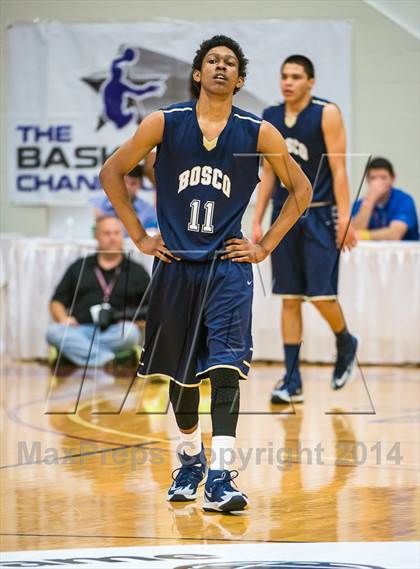 Thumbnail 2 in St. John Bosco vs. St. Frances Academy (Spalding Hoophall Classic) photogallery.