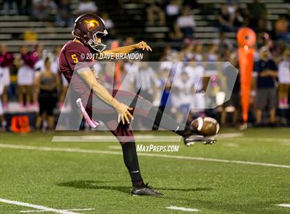 Thumbnail 1 in Camarillo @ Simi Valley photogallery.