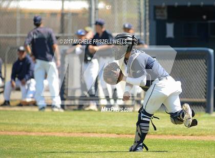 Thumbnail 3 in Madison vs. Rancho Bernardo (67th Annual San Diego Lions Tournament) photogallery.