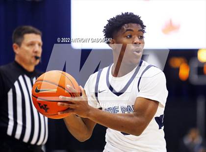 Thumbnail 1 in Hyde Park vs. Chicago University (Chicago Elite Classic) photogallery.