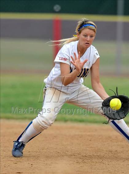 Thumbnail 1 in Fountain Valley @ Savanna photogallery.