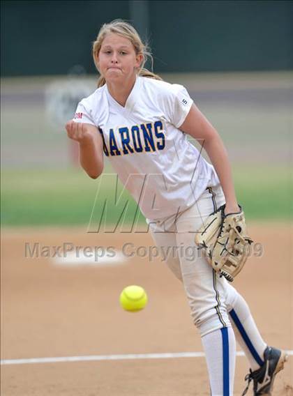 Thumbnail 1 in Fountain Valley @ Savanna photogallery.